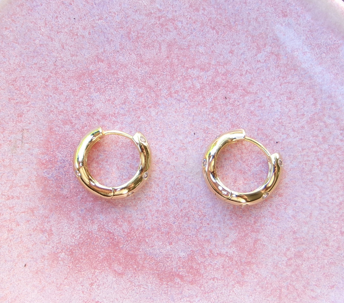 Angel  Hoops