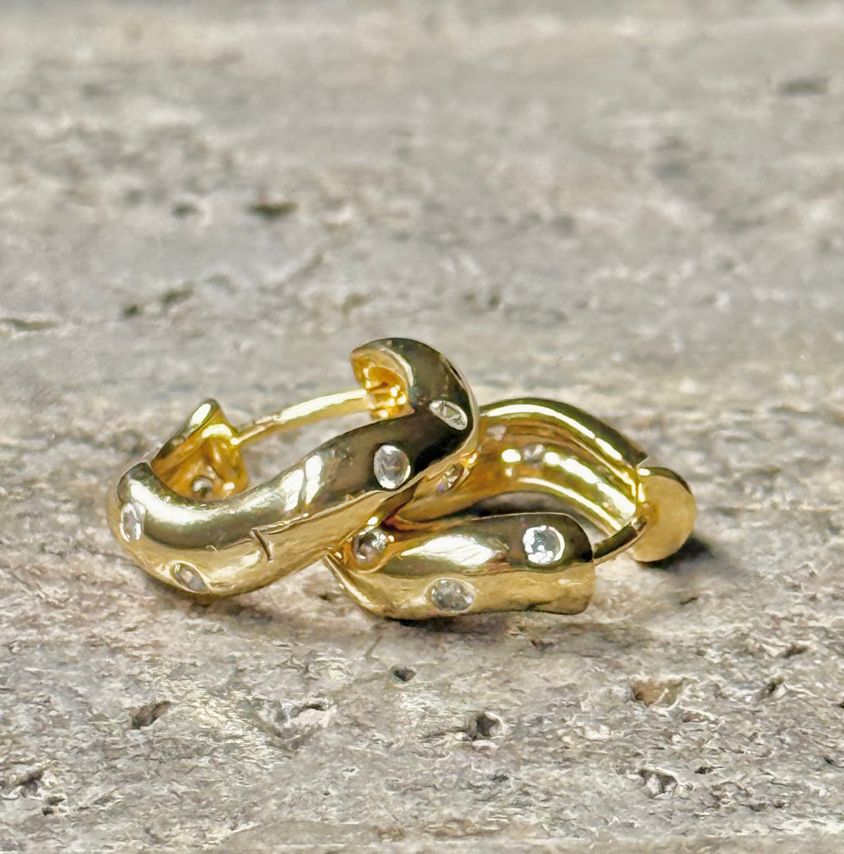 Angel  Hoops